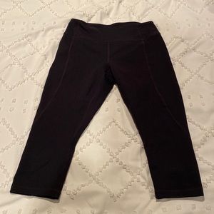 Womens Athletic Capris